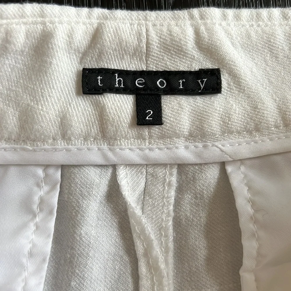 Theory classic linen blend soft white shorts sz 2 - Picture 2 of 12